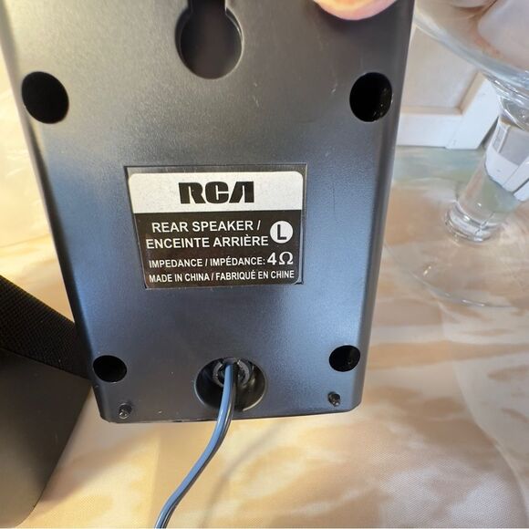 New RCA Speakers - Picture 6 of 12
